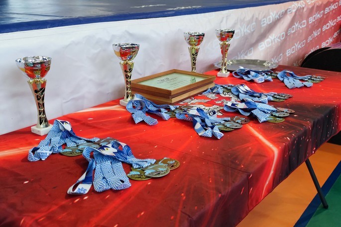 В Анадыре прошёл Открытый окружной турнир по армрестлингу 