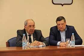 В Анадыре проходит выездное заседание Комиссии по ЖКХ Общественной палаты РФ
