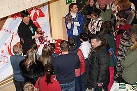 Анадырские мастера провели благотворительную выставку-продажу ручных изделий