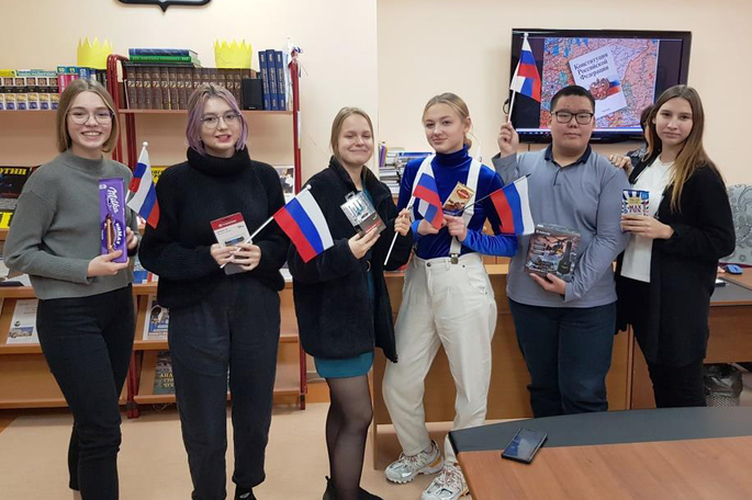 Библиотека им. Тана-Богораза провела правовую викторину «Права человека свободной страны»