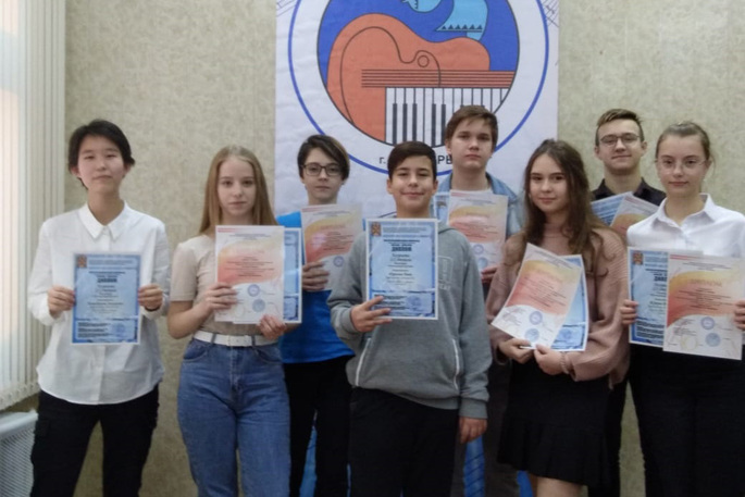 Обучающиеся ДШИ стали лауреатами олимпиады по музыкальной литературе «Чайковский. Жизнь в музыке»