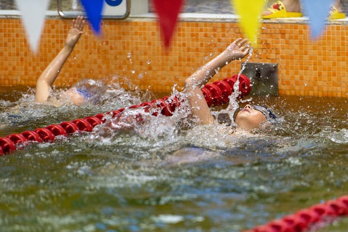 В Анадыре подвели итоги соревнований по плаванию среди юношей и девушек