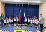 🇷🇺В школах и детских садах прошли уроки и встречи, приуроченные к Дню воссоединения ДНР, ЛНР, Запорожской и Херсонской областей с Россией.